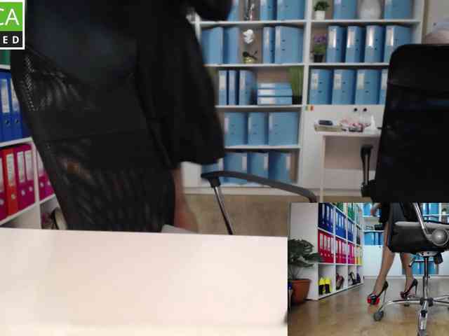 passionate_blonde webcam