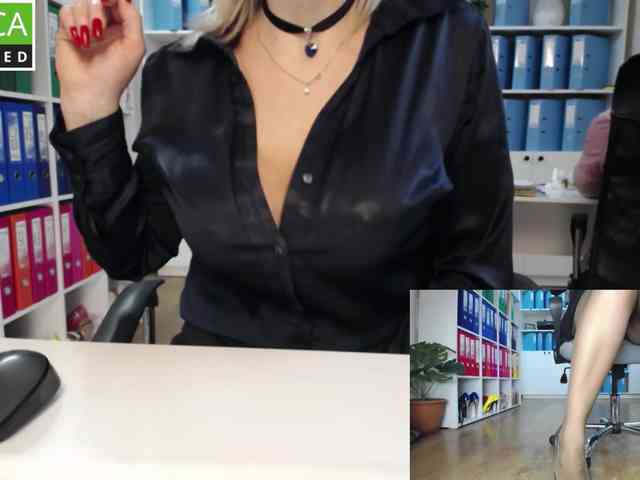 passionate_blonde webcam