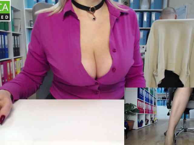 passionate_blonde webcam