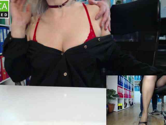 passionate_blonde webcam