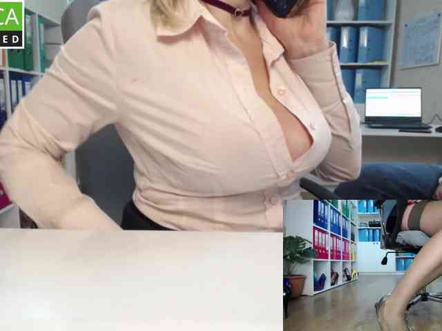 passionate_blonde webcam