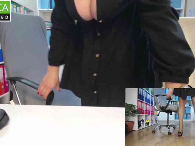 passionate_blonde webcam