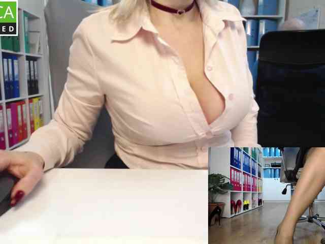 passionate_blonde webcam