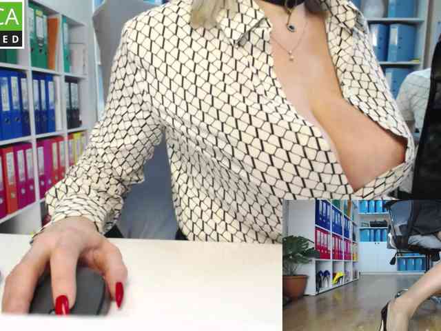 passionate_blonde webcam