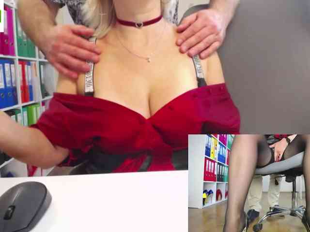 passionate_blonde webcam