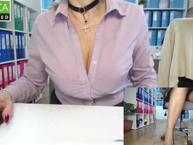 passionate_blonde webcam