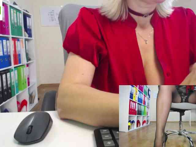 passionate_blonde webcam