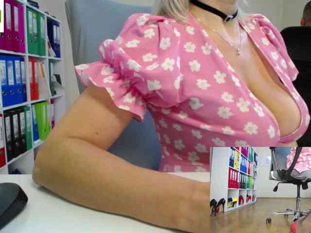 passionate_blonde webcam