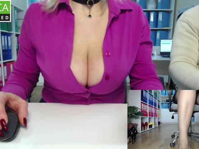 passionate_blonde webcam