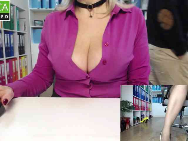 passionate_blonde webcam