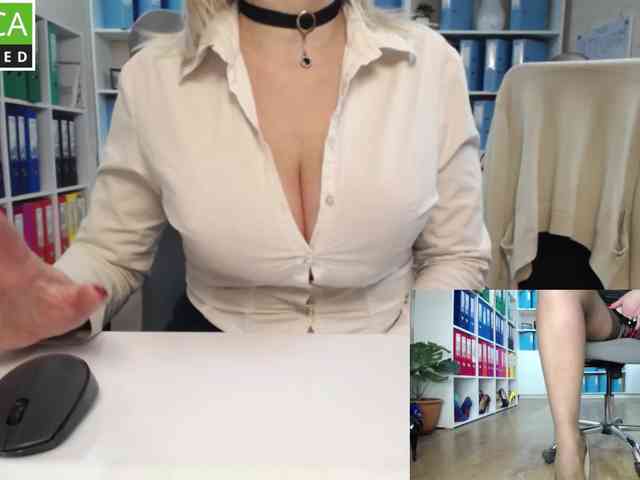 passionate_blonde webcam