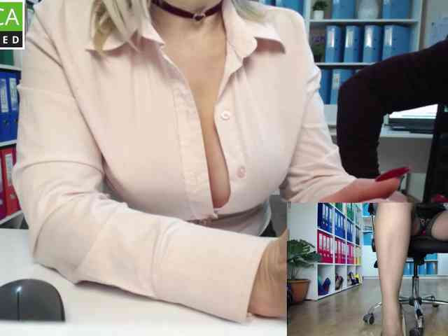 passionate_blonde webcam