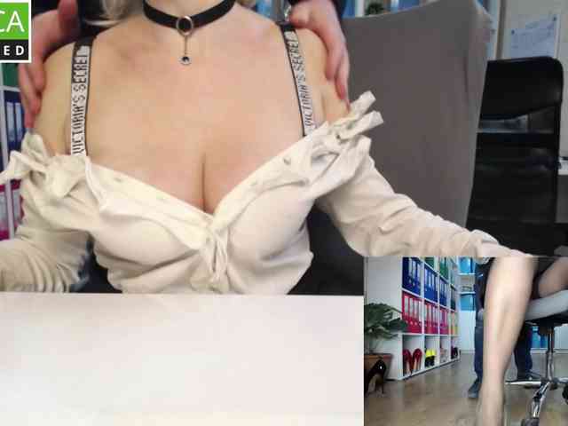 passionate_blonde webcam