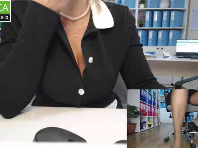 passionate_blonde webcam