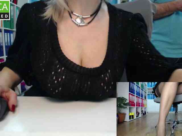 passionate_blonde webcam