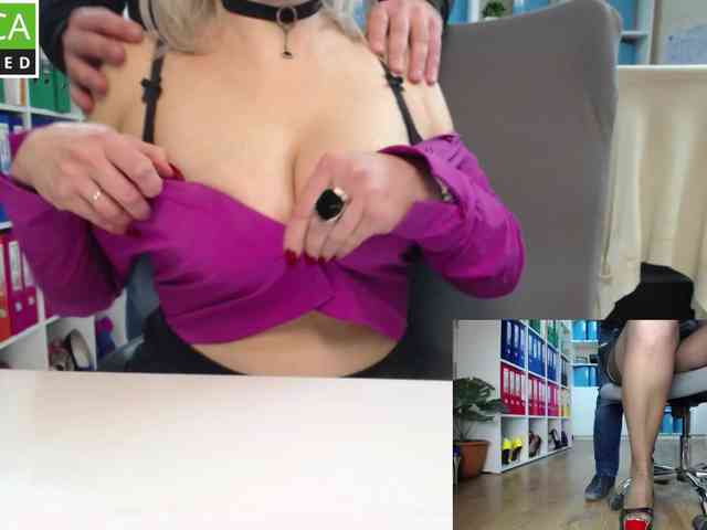 passionate_blonde webcam