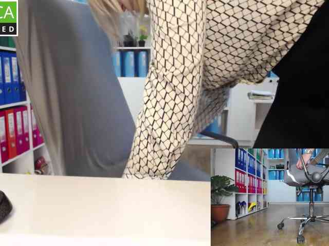 passionate_blonde webcam