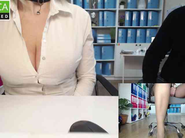 passionate_blonde webcam