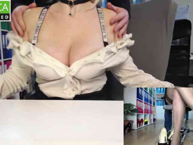 passionate_blonde webcam