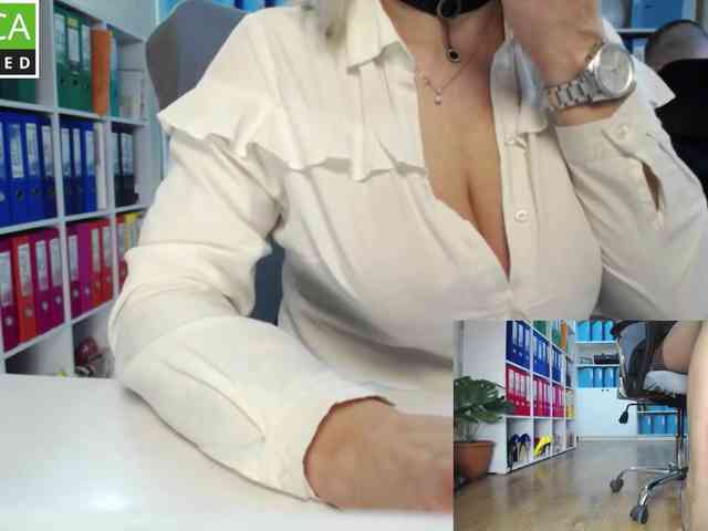 passionate_blonde webcam