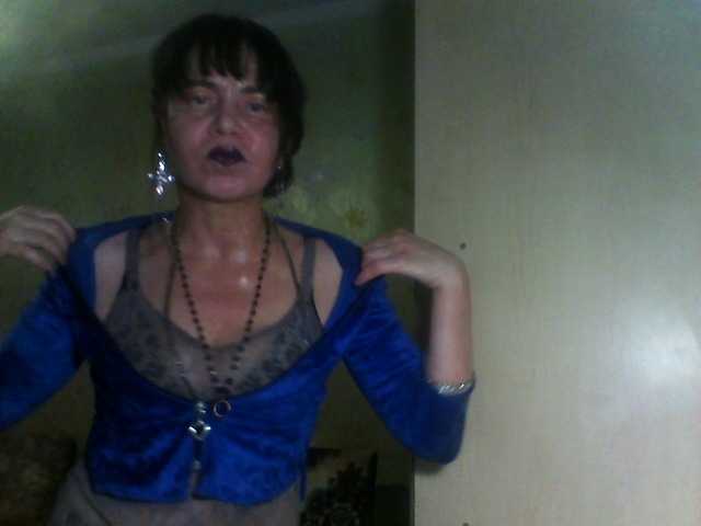 Josephinna's BongaCams show and profile