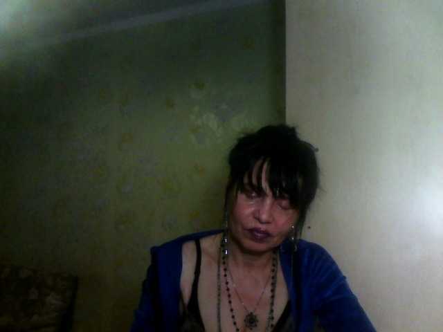 Josephinna's BongaCams show and profile