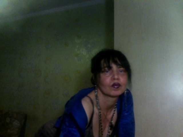 Josephinna's BongaCams show and profile