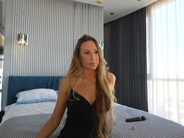 fire-girls's BongaCams show and profile