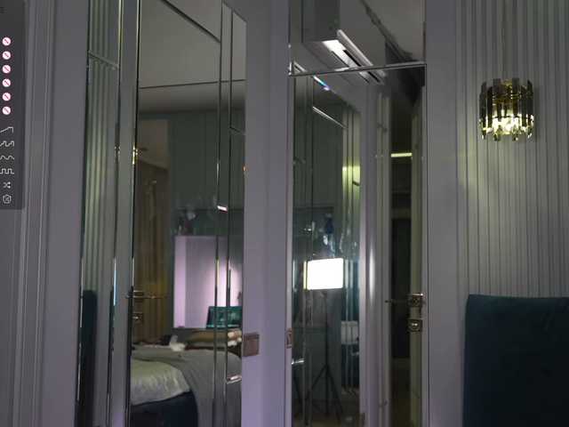 fire-girls live sex show