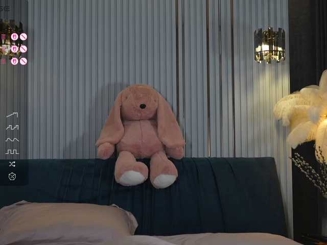 fire-girls's BongaCams show and profile