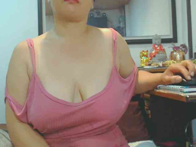 VKKTORIAAA webcam