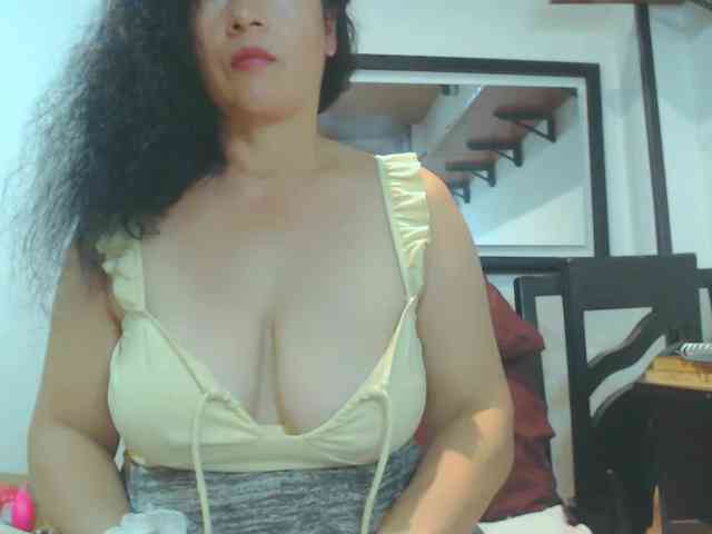 VKKTORIAAA Live Webcam on BongaCams