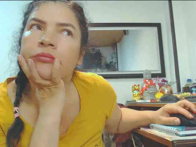 VKKTORIAAA webcam