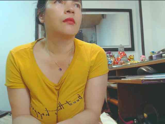 VKKTORIAAA webcam