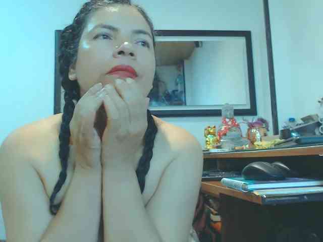 VKKTORIAAA webcam