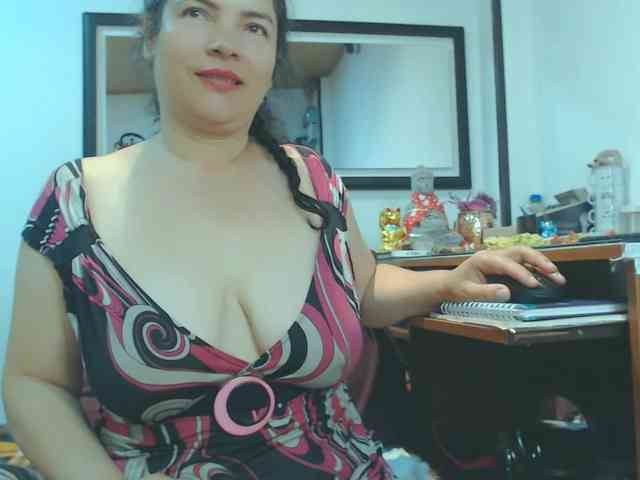 VKKTORIAAA webcam