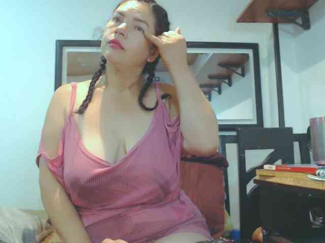 VKKTORIAAA webcam