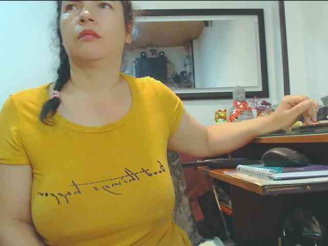 VKKTORIAAA webcam