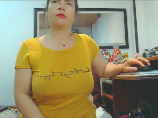 VKKTORIAAA webcam