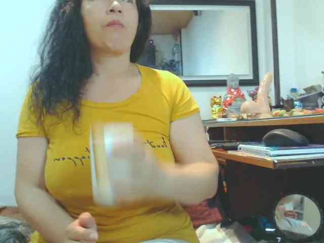 VKKTORIAAA webcam