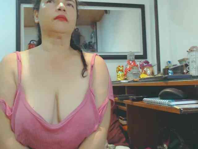 VKKTORIAAA webcam