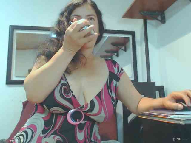 VKKTORIAAA webcam