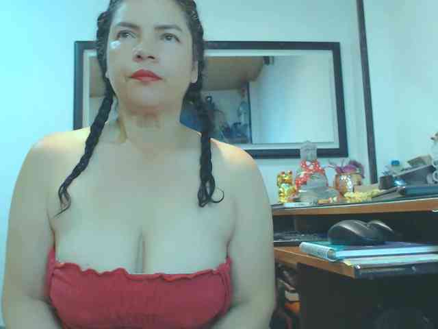 VKKTORIAAA webcam