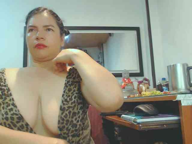 VKKTORIAAA webcam