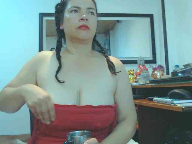 VKKTORIAAA webcam