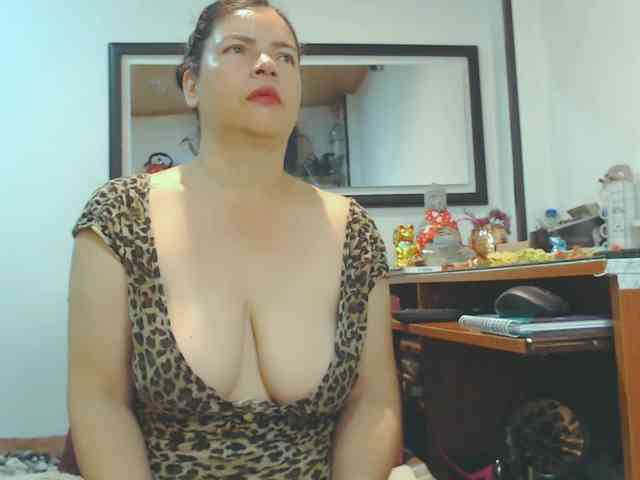 VKKTORIAAA webcam