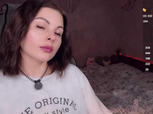 LiluDallass's BongaCams show and profile