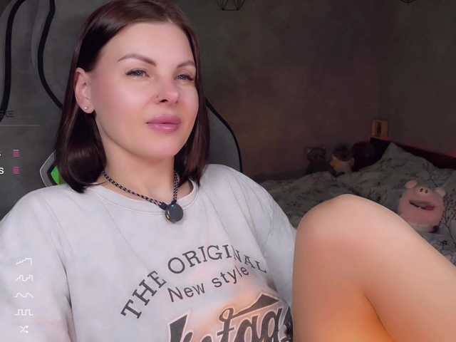 LiluDallass's BongaCams show and profile