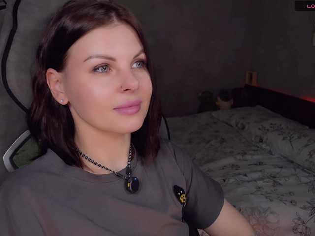 LiluDallass's BongaCams show and profile