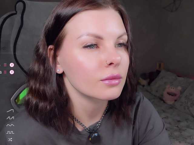 LiluDallass's BongaCams show and profile